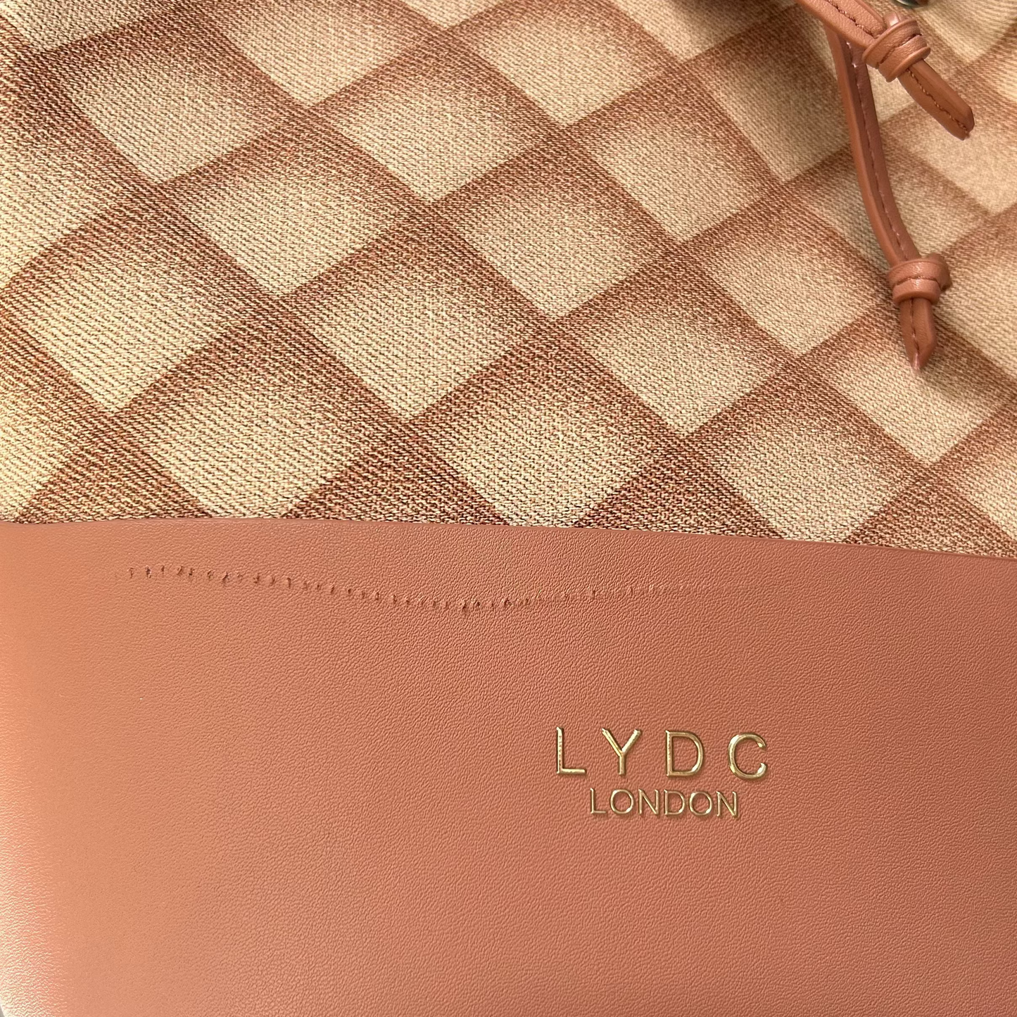 Pink Bucket Handbag (slightly damaged)